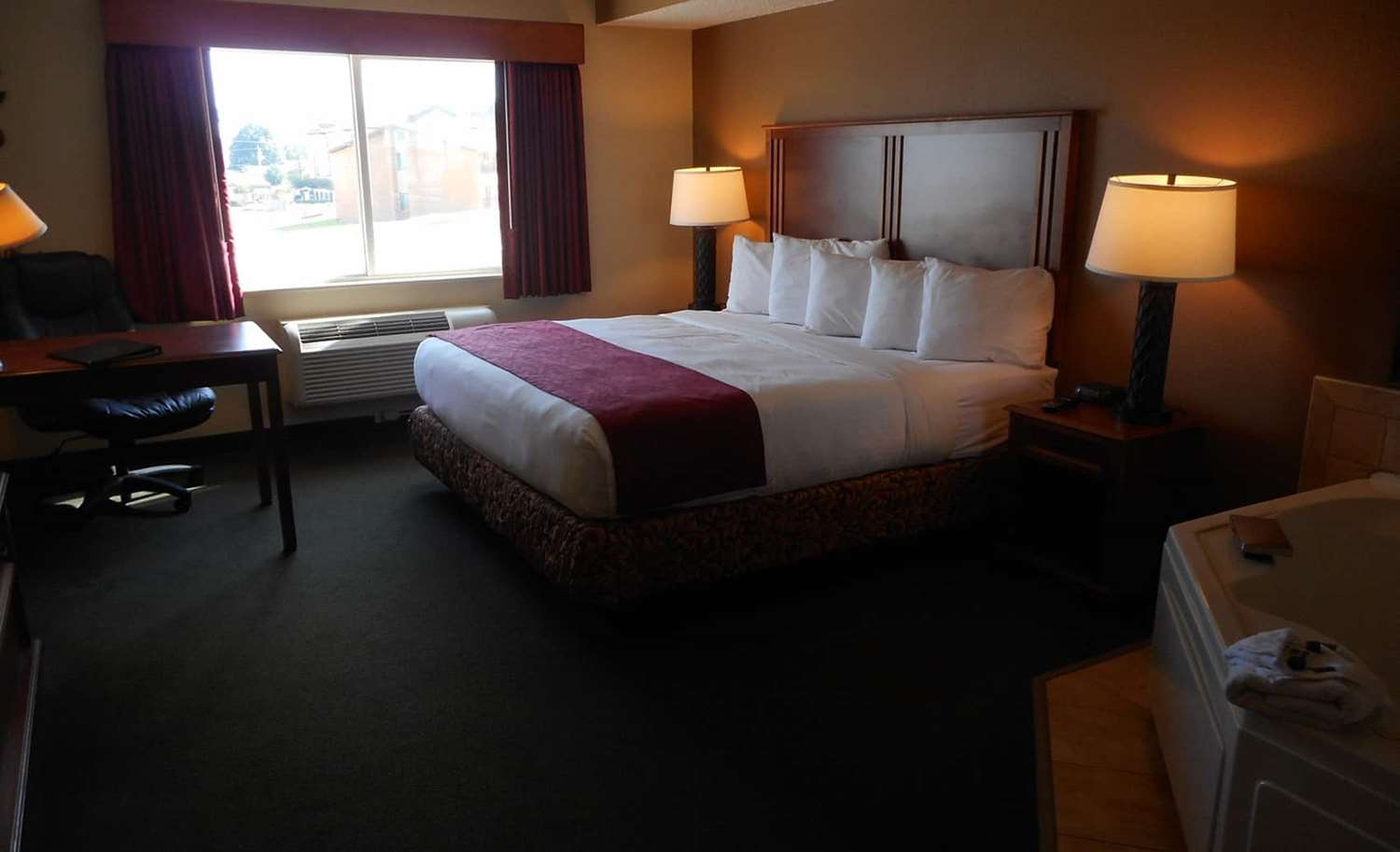 AmericInn by Wyndham McAlester 4/17