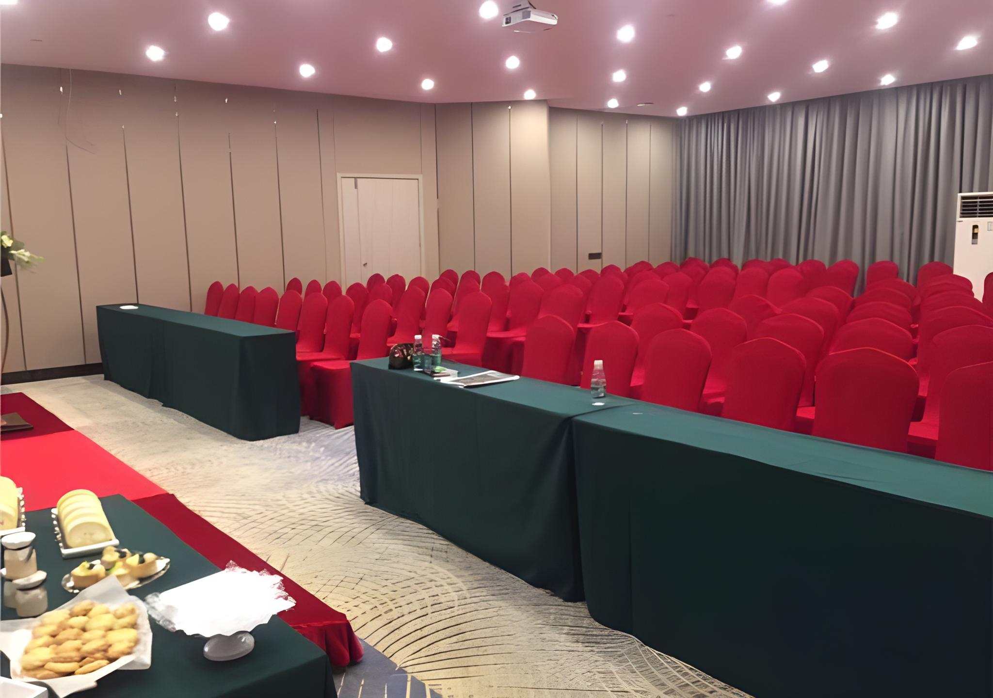 Echarm Hotel( Guangzhou Tower Pazhou Exhibition Center) 43/57