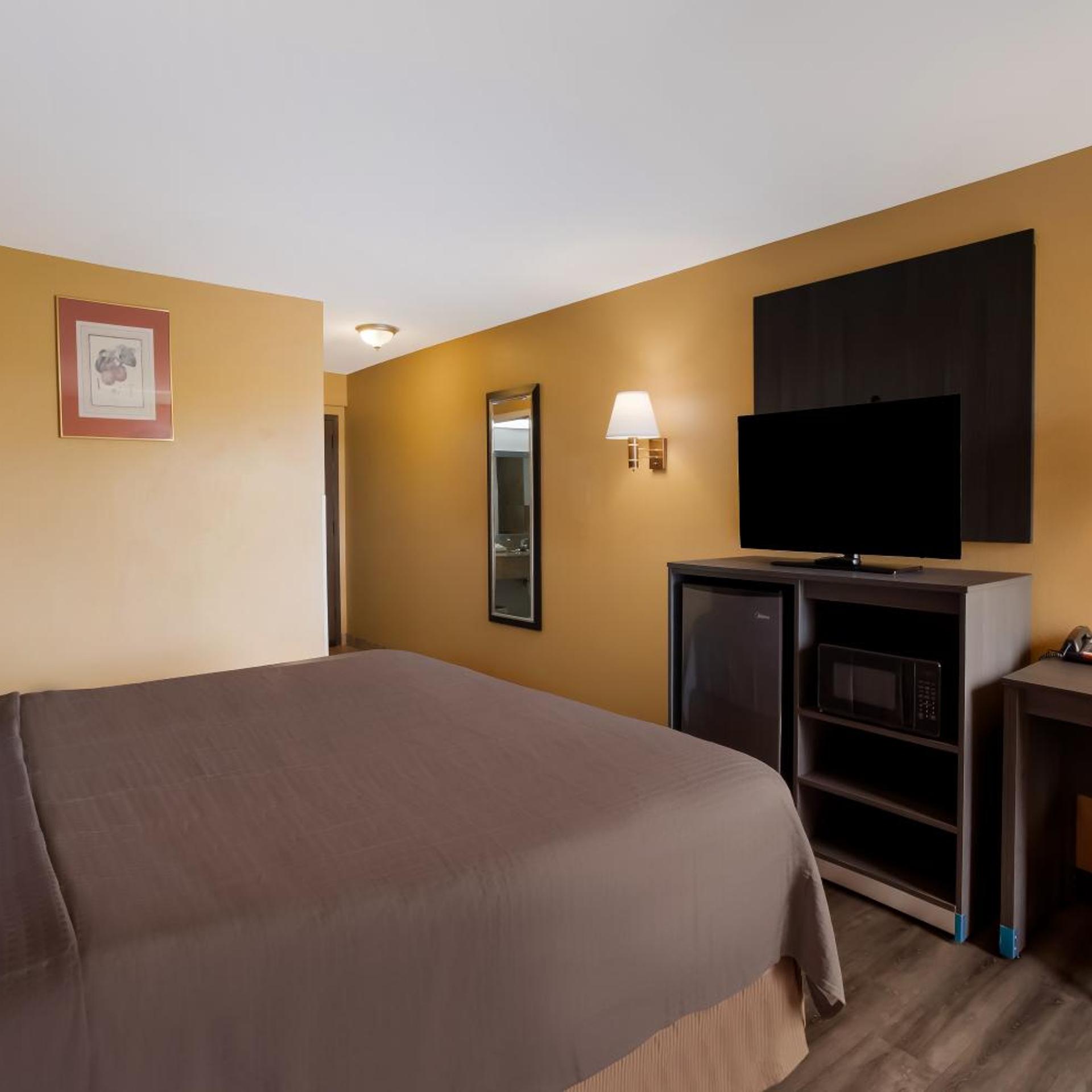 Room, King Bed, Smoking