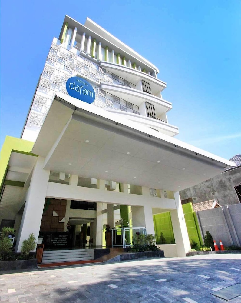 Hotel FortunaGrande Seturan Yogyakarta 1/32
