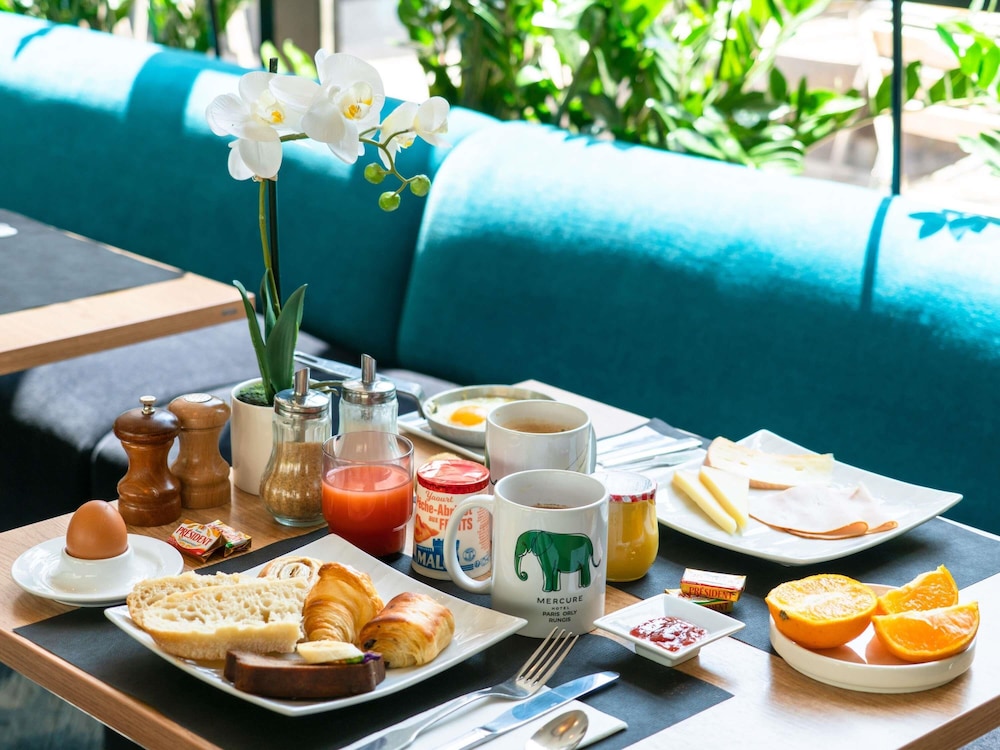 MERCURE PARIS ORLY RUNGIS 48/71