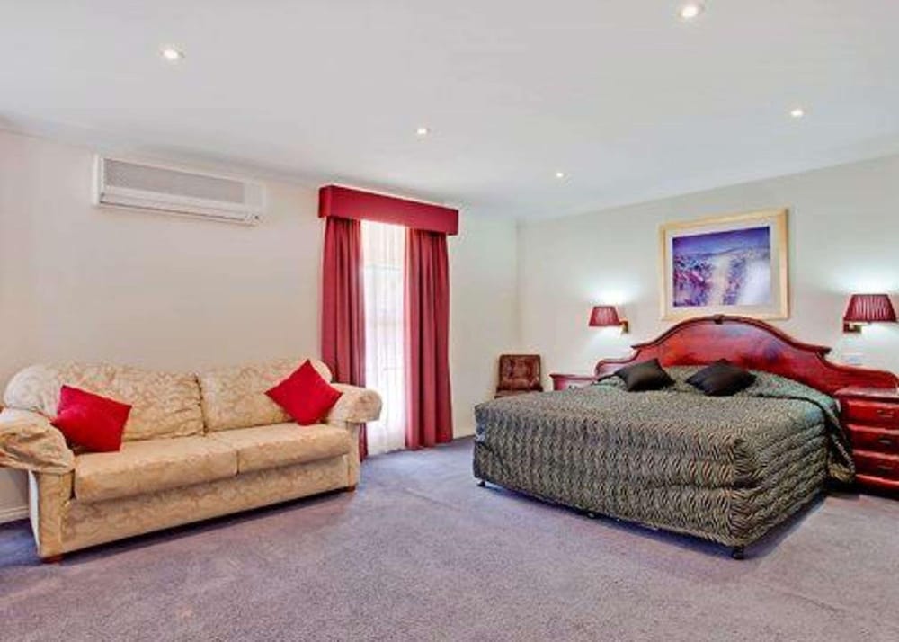 Bushmans Motor Inn 22/31