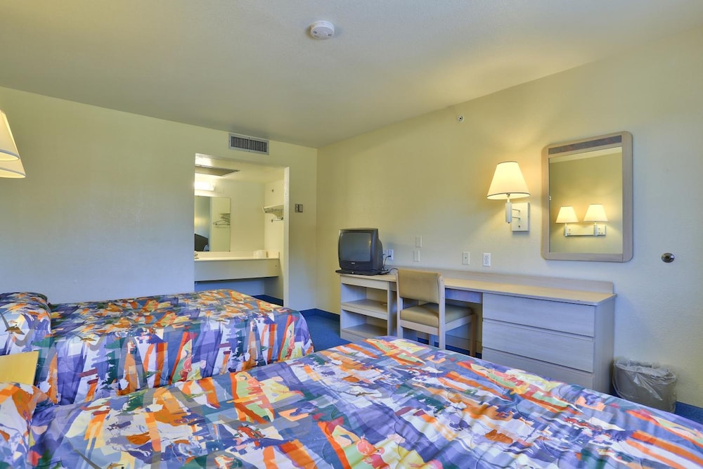 Motel6 Kingman, AZ - Route 66 East 21/63