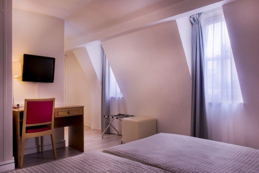 Hotel Le Compostelle 13/43