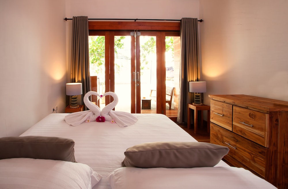2 BEDROOMS, VILLA