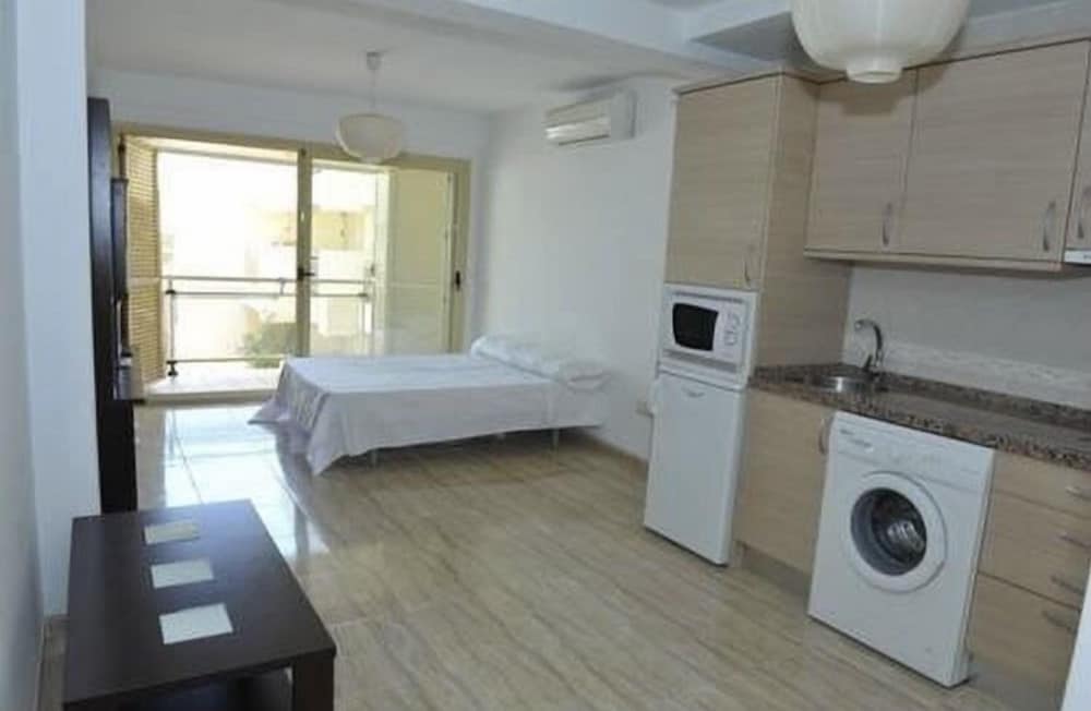 PUERTA DEL SOL TRM only adults 17/45