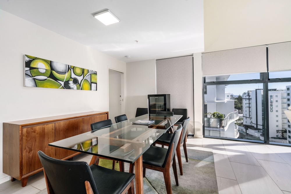 First Light Mooloolaba, Ascend Hotel Collection 55/75