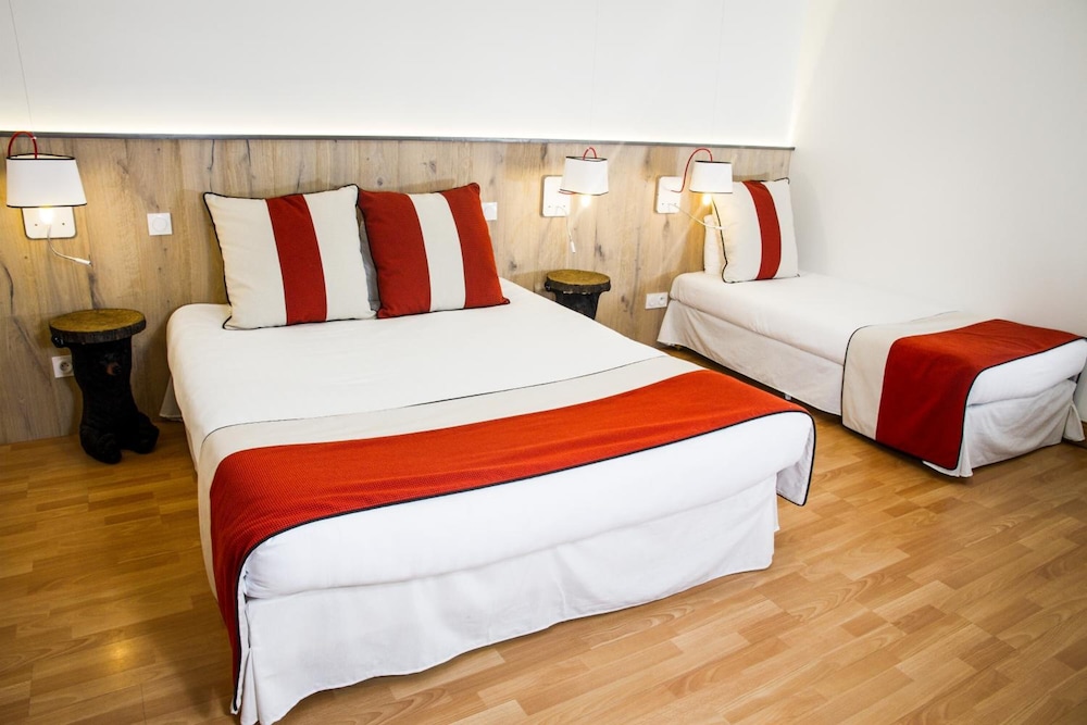 Hotel Mir 9/50