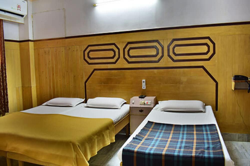 Hotel Ramakrishna 21/32