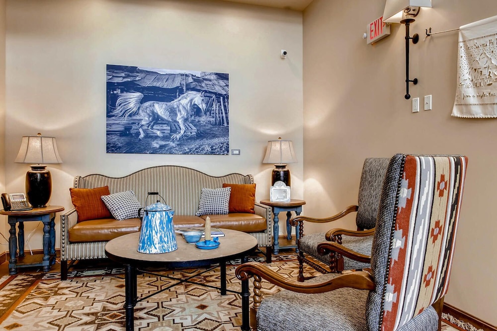 Old Santa Fe Inn 42/64