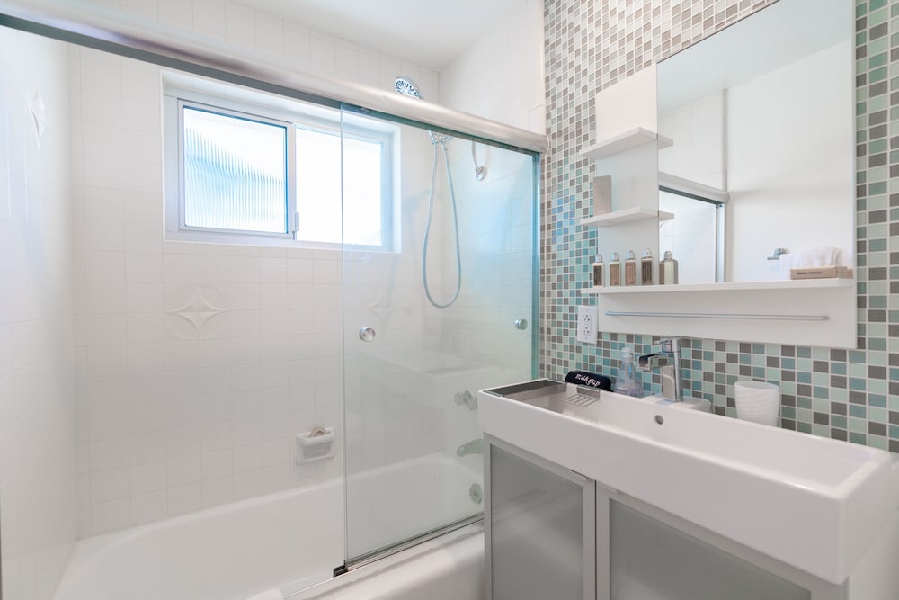 BelleVue Oasis-Palm Springs - Adults Only 6/62