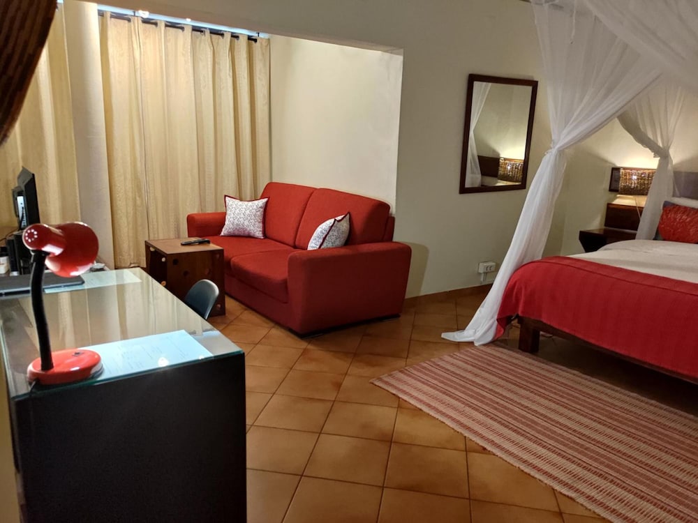 Sundown Guest House Maputo 36/50