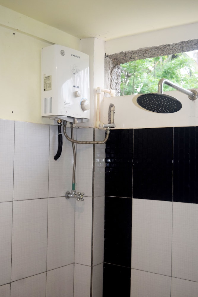 Panda Hostel 50/50