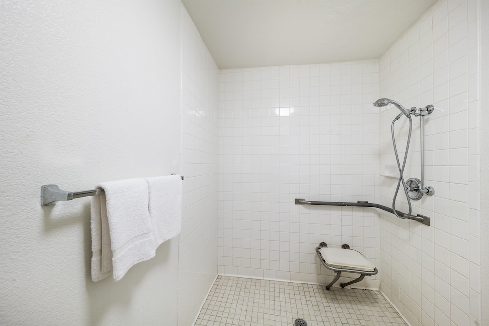 Motel6 Greenville, TX 42/45