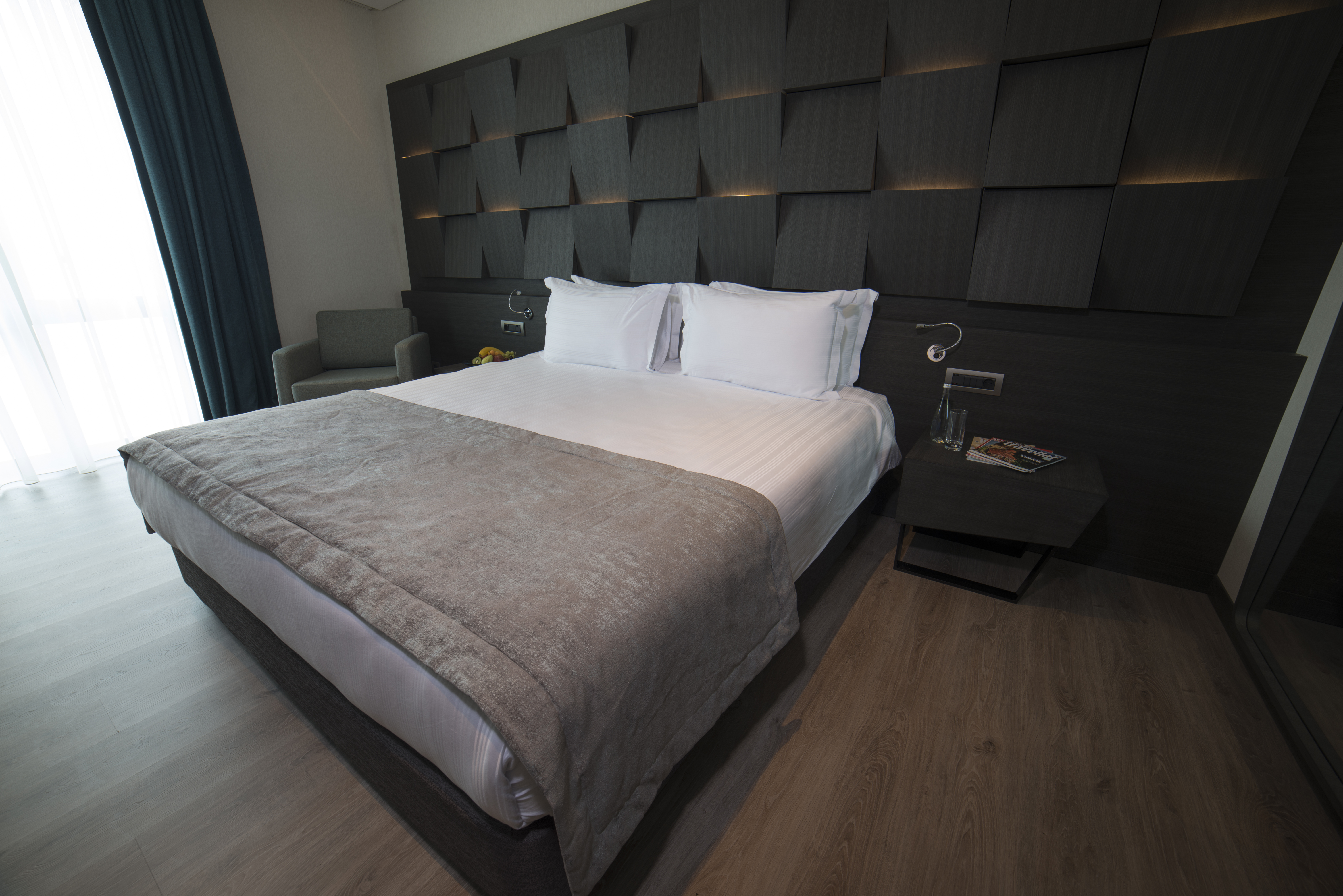غرفة قياسية ثلاثية، Wish More Hotel 2/2
