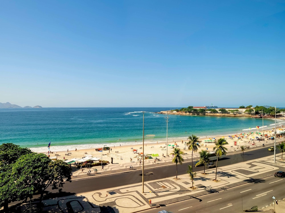 Grand Mercure Rio de Janeiro Copacabana 44/48