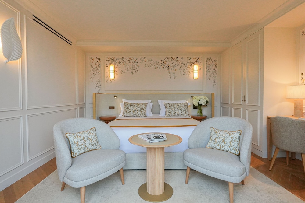 Hotel Le Manoir Les Minimes 16/32