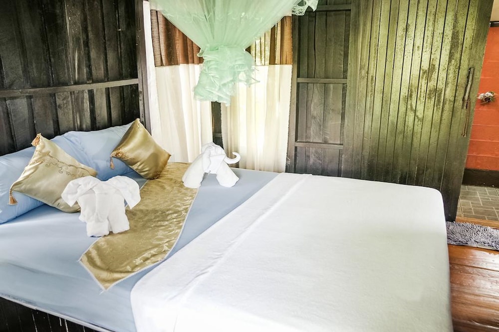 Leaf House Bungalow - Hostel 10/50