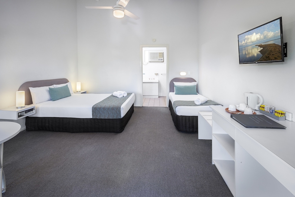 The Beach Motel Hervey Bay 6/72