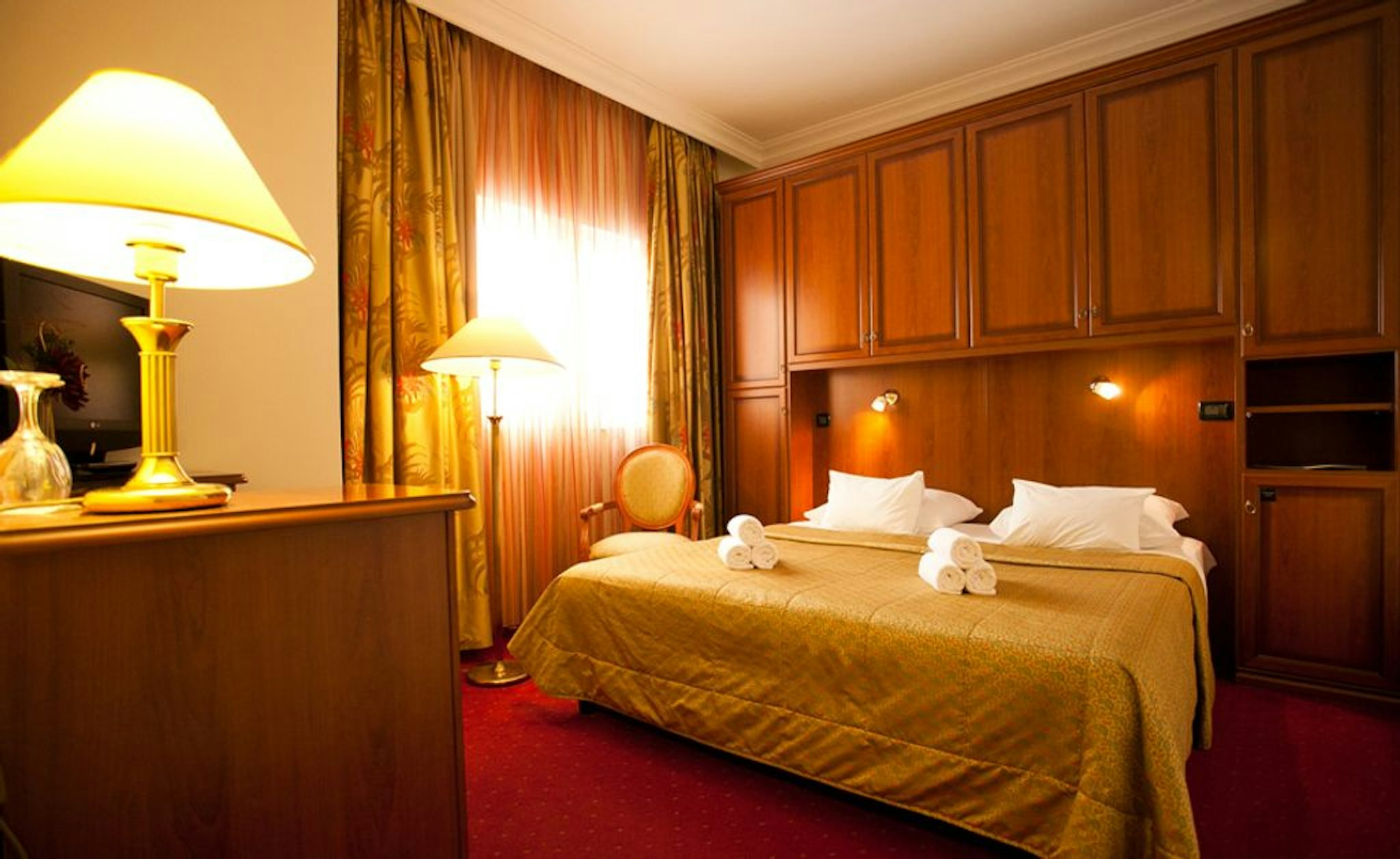 Globo Hotel 42/45