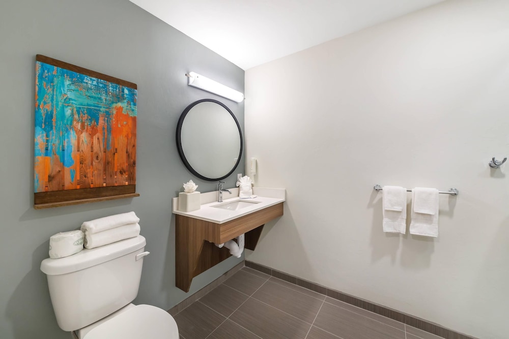 MainStay Suites Fort Myers East I-75 48/52