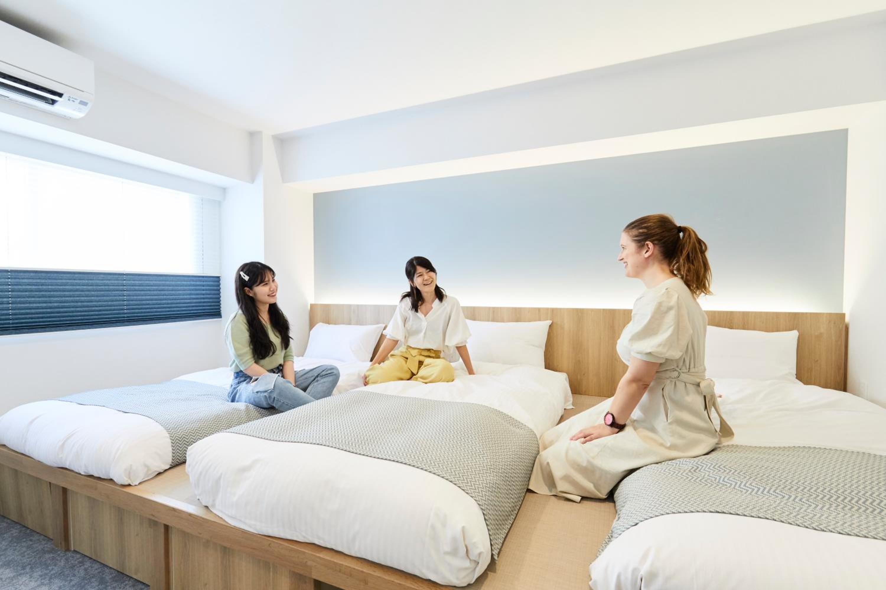 غرفة ثلاثية مع سرير إضافي، The Tourist Hotel & Cafe Akihabara 2/2