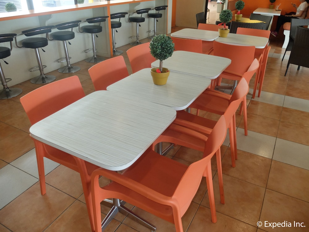 Dm Residente Hotel 38/50