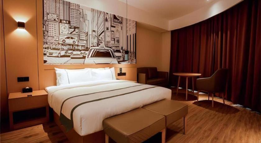 City Comfort Inn Honghu Huijin Wealth Plaza Golden Sunshine 24/50