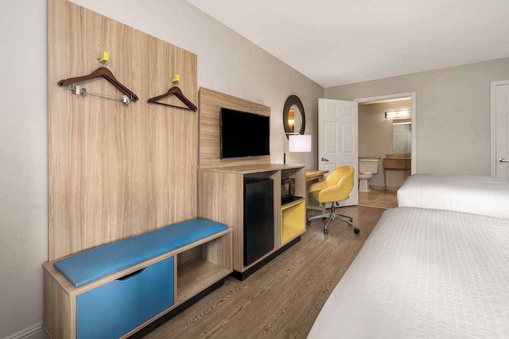 غرفة ديلوكس بسريرين كوين لذوي الإعاقة، Days Inn by Wyndham Anderson/Clemson Area 3/5