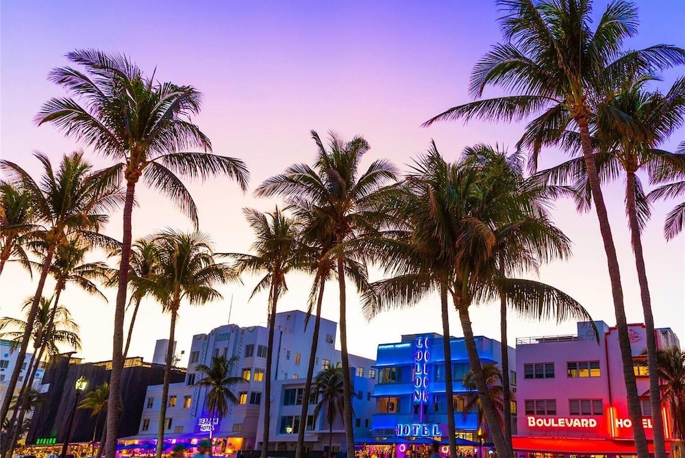 Dolce by Wyndham Miami Beach 48/59