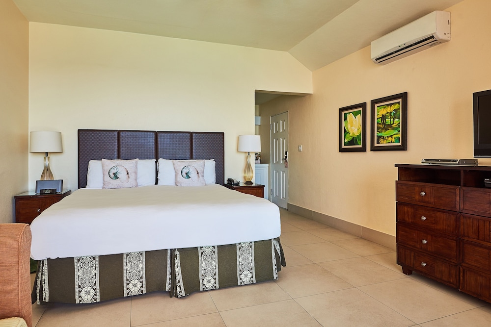 The Reefs Hotel And Club 20/60
