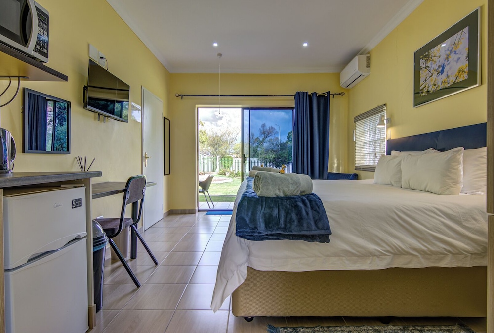 Edenvale Guest House 12/22