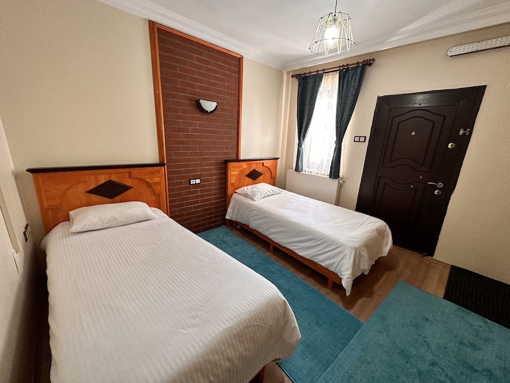 Abant Dort Mevsim Konagi 13/48