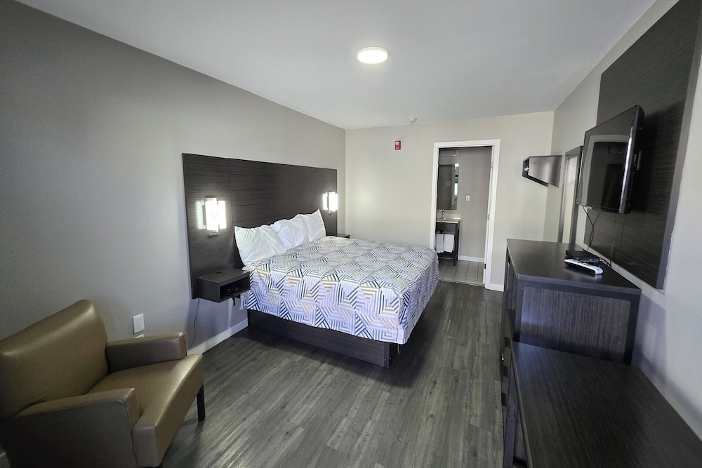Deerfield Inn McComb I-55 15/49