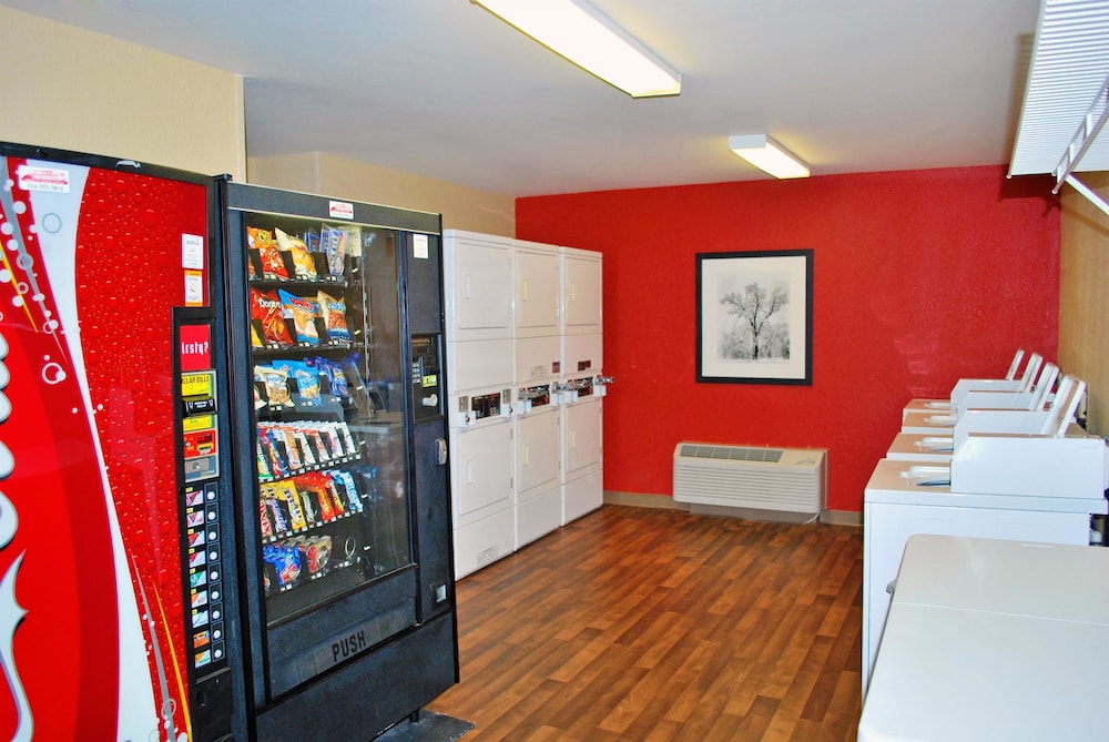 Extended Stay America - St. Louis - O Fallon Il 28/41