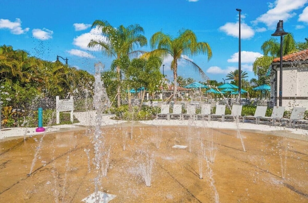 Orlando Vista Cay Executive 3BR Villa 69/75