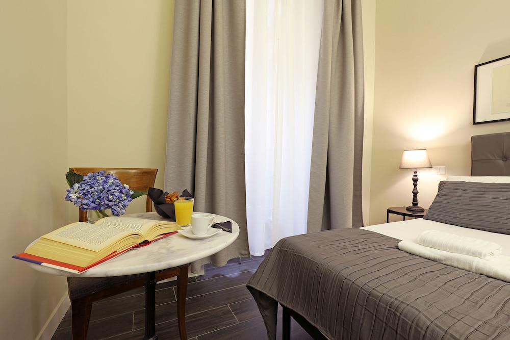 Residenza Vittoria Roma 19/50