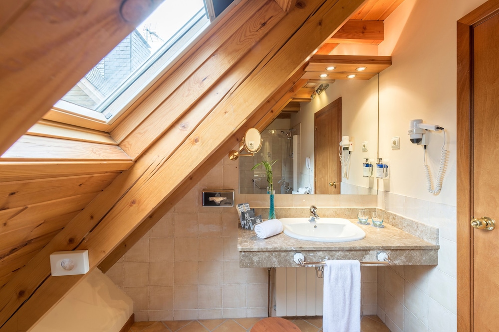 Tryp Vielha Baqueira 23/50