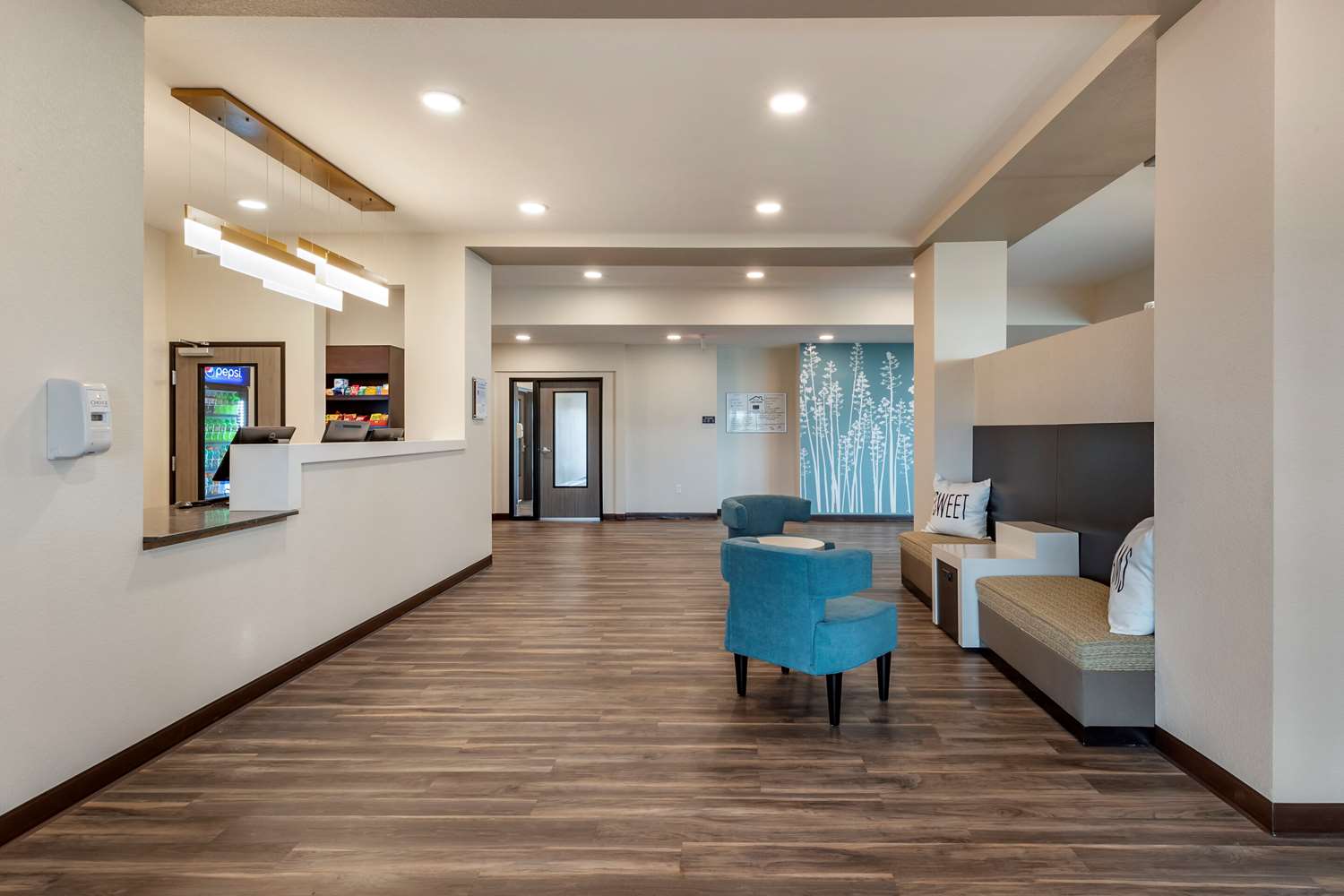 MainStay Suites Waukee-West Des Moines 23/27