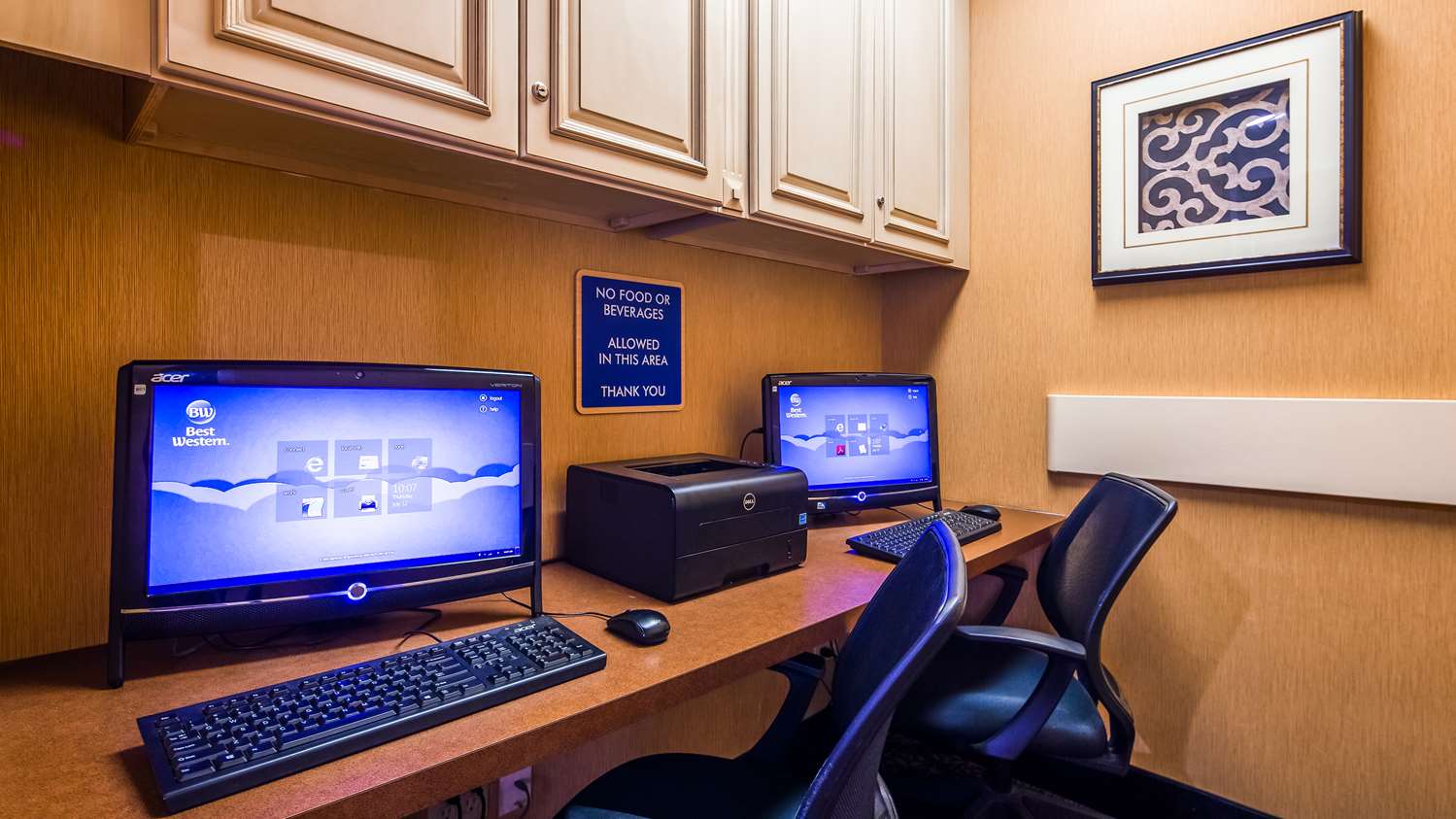 Best Western Plus Brandywine Inn & Suites 33/40