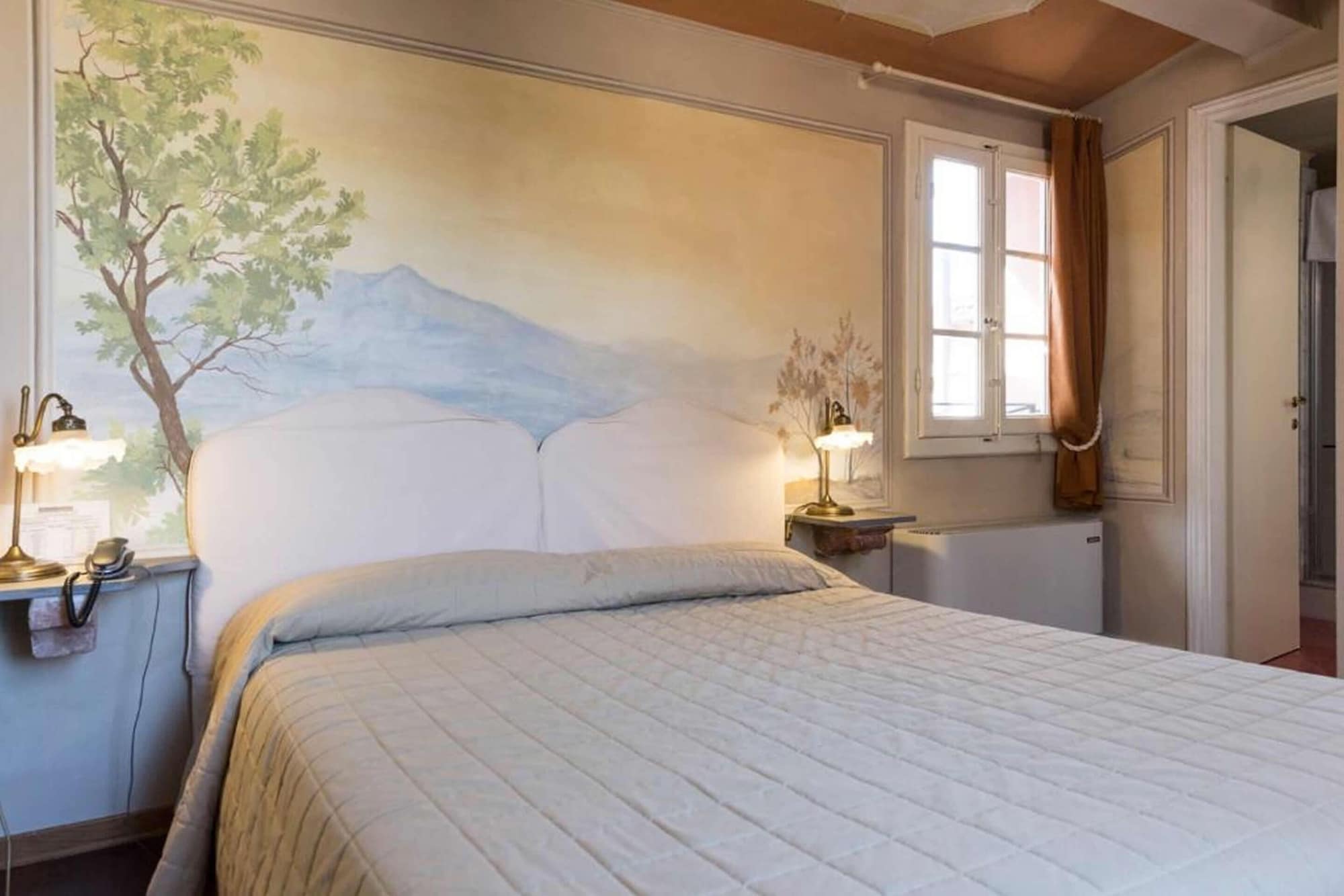 ECONOMY, DOUBLE BED