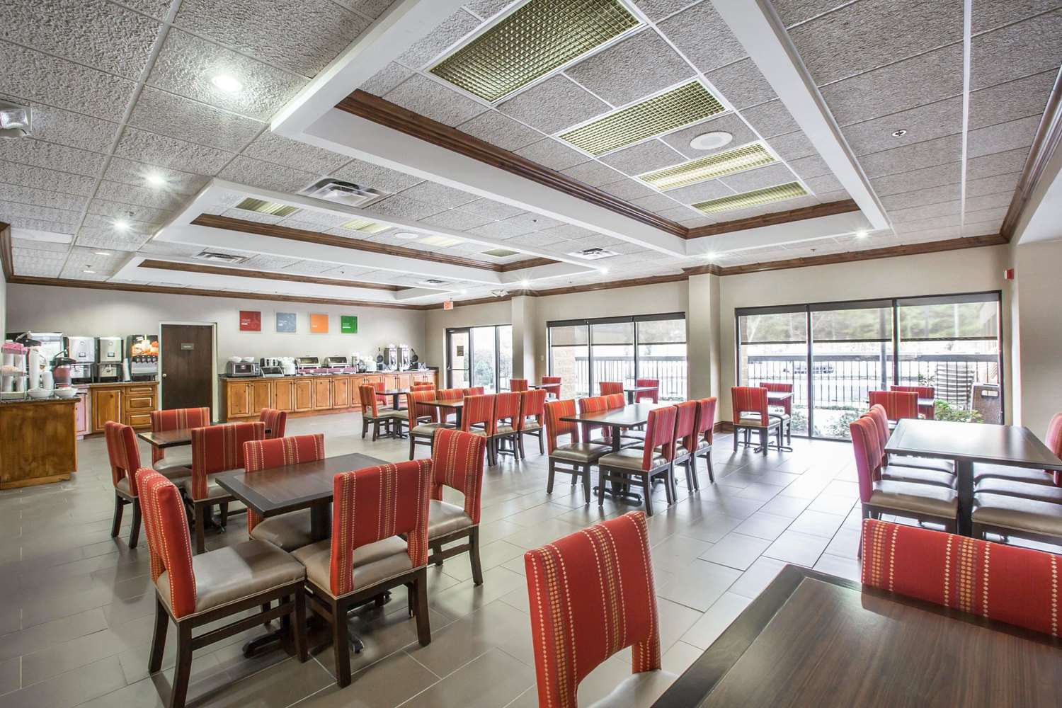 Vista Suites Pigeon Forge TN 26/30