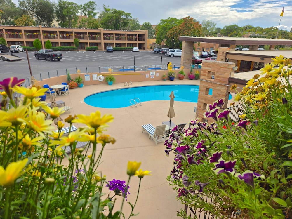 El Sendero Inn, Ascend Hotel Collection 61/65