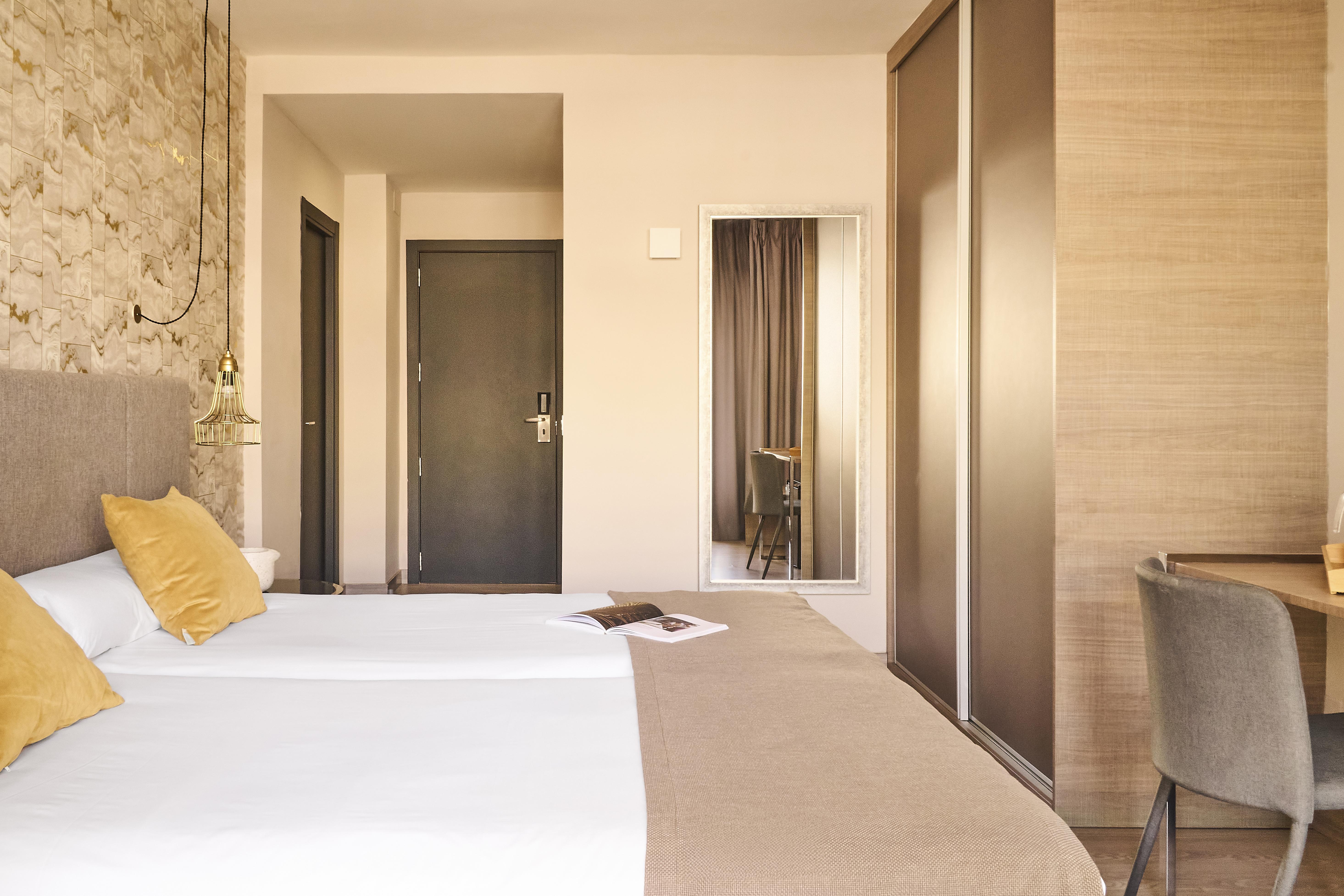 Room, Double Bed, Balcony or Terrace