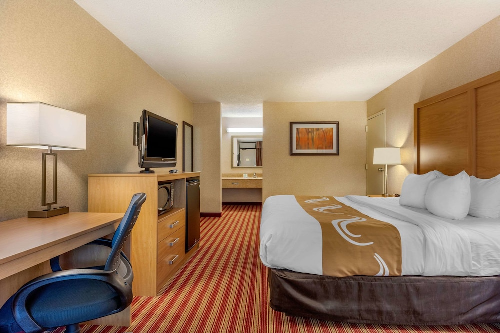 Quality Inn Exit 4 10/55