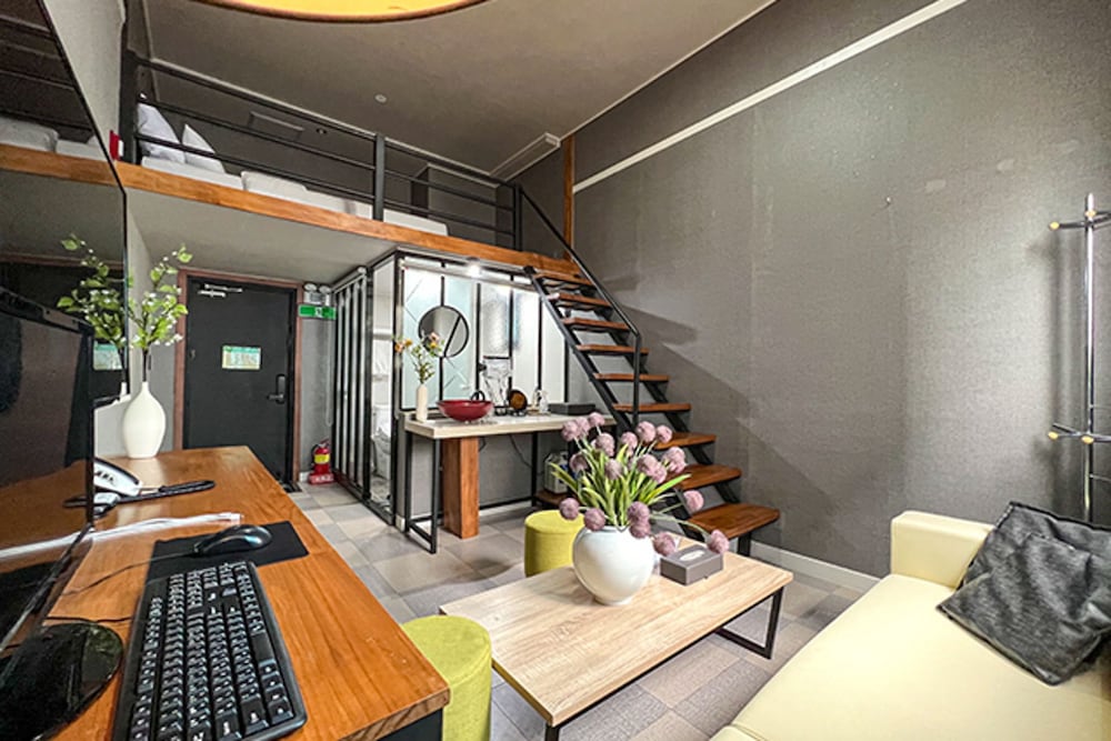 Malu Hotel 51/72