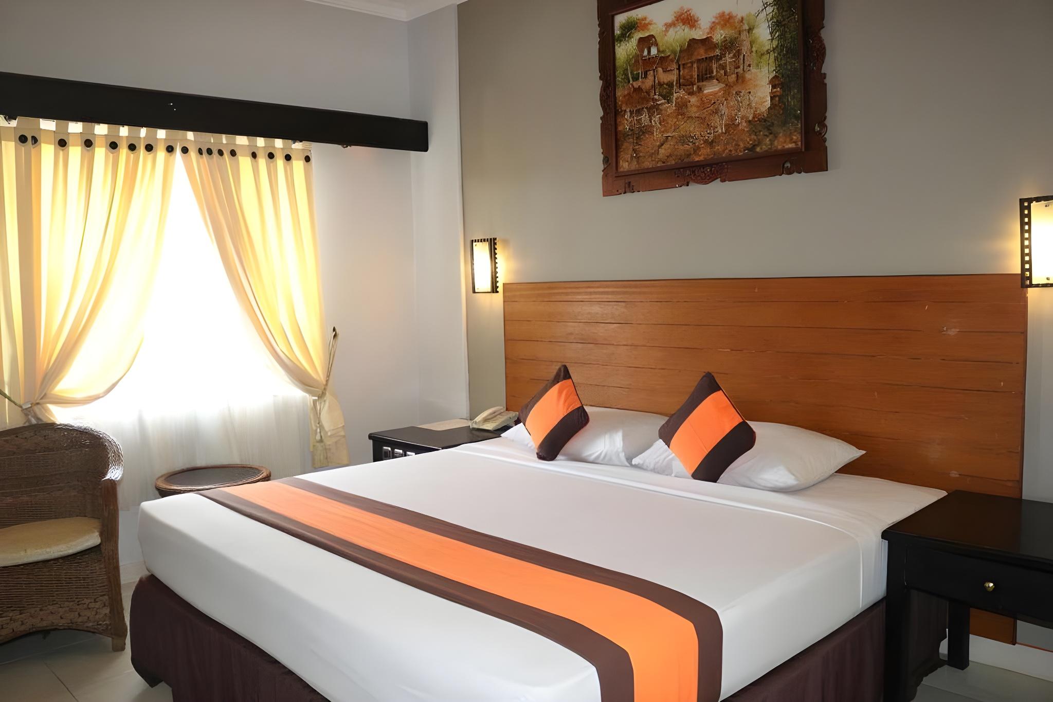 Room, Pool Access, Ground Floor