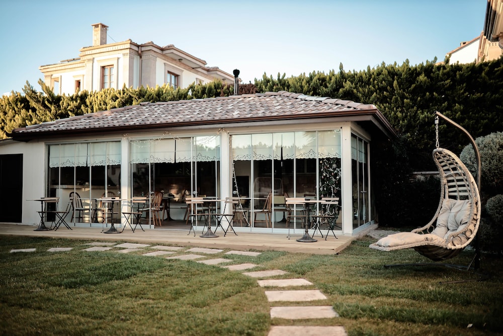 Cunda Vrodi Hotel 3/50