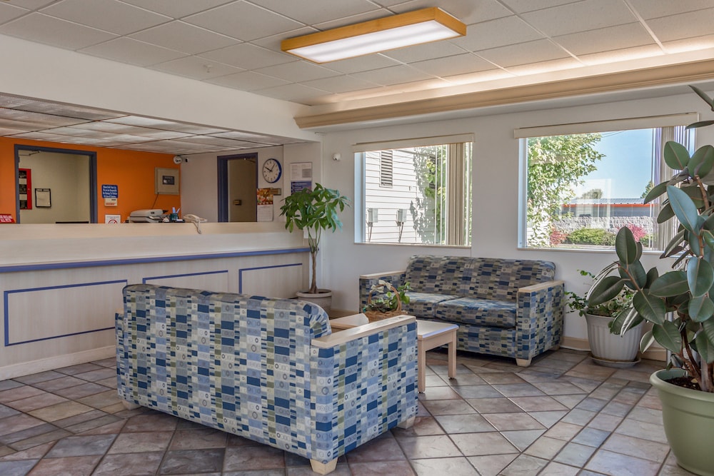 Motel6 Redmond, OR 24/39