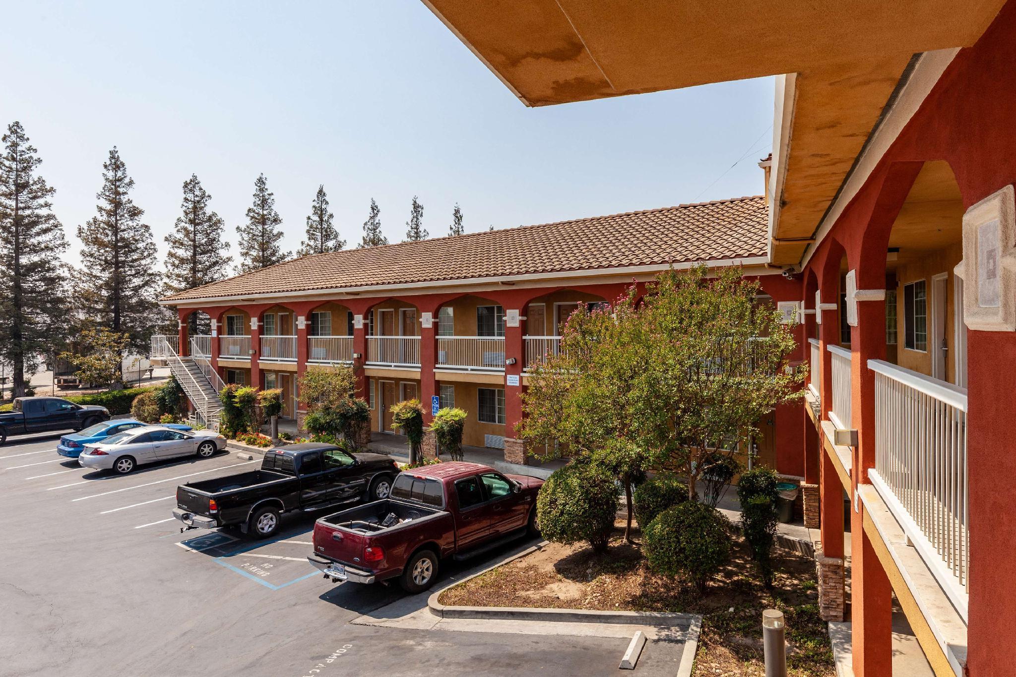 Motel6 Stockton, CA - East 21/29